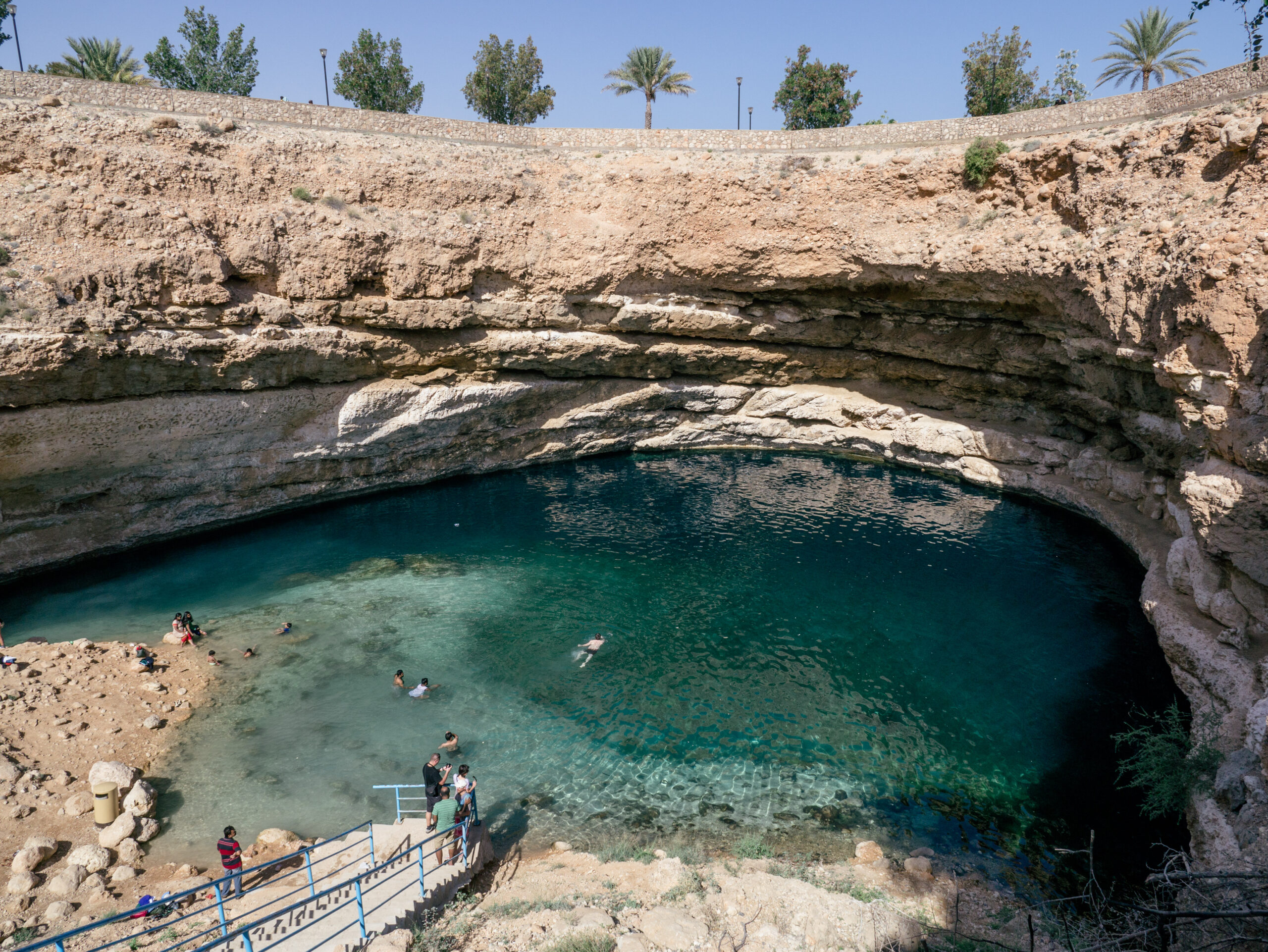 Bimmah Sinkhole steib pur reisen