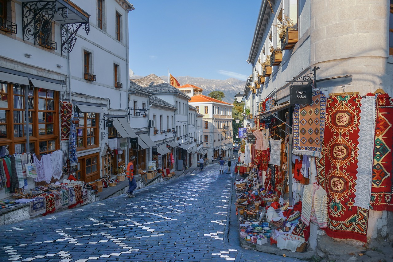 gjirokaster-albanien-by-steib-pur-reisen